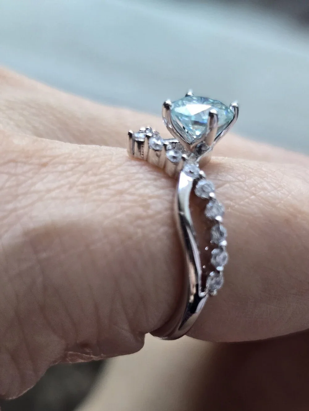 N/A white gold